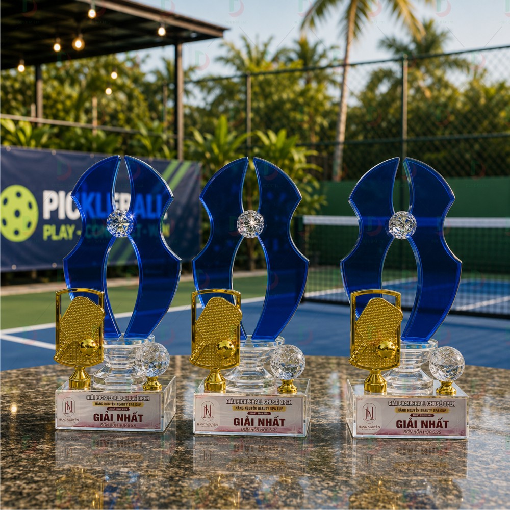cup_the_thao__45_ Cúp Pickleball 015: Ngọn Lửa Xanh Vinh Quang Dành Cho Những Tay Vợt Bản Lĩnh