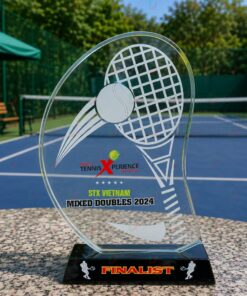 Cúp Tennis 028 - Cúp Pha Lê Giọt Nước Khắc Laser Mặt Vợt 3D