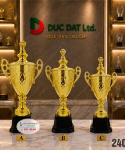 Cúp Kim Loại 2402 – Cúp Thể Thao Vàng